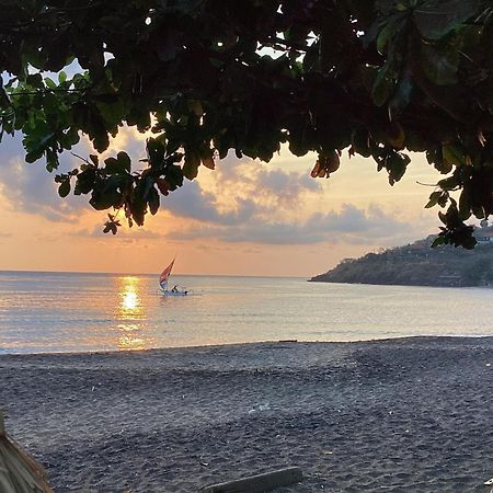 Bintang Beach Villa Амед Екстер'єр фото
