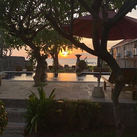 Bintang Beach Villa Амед Екстер'єр фото