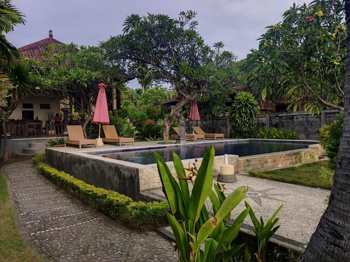 Bintang Beach Villa Амед Екстер'єр фото