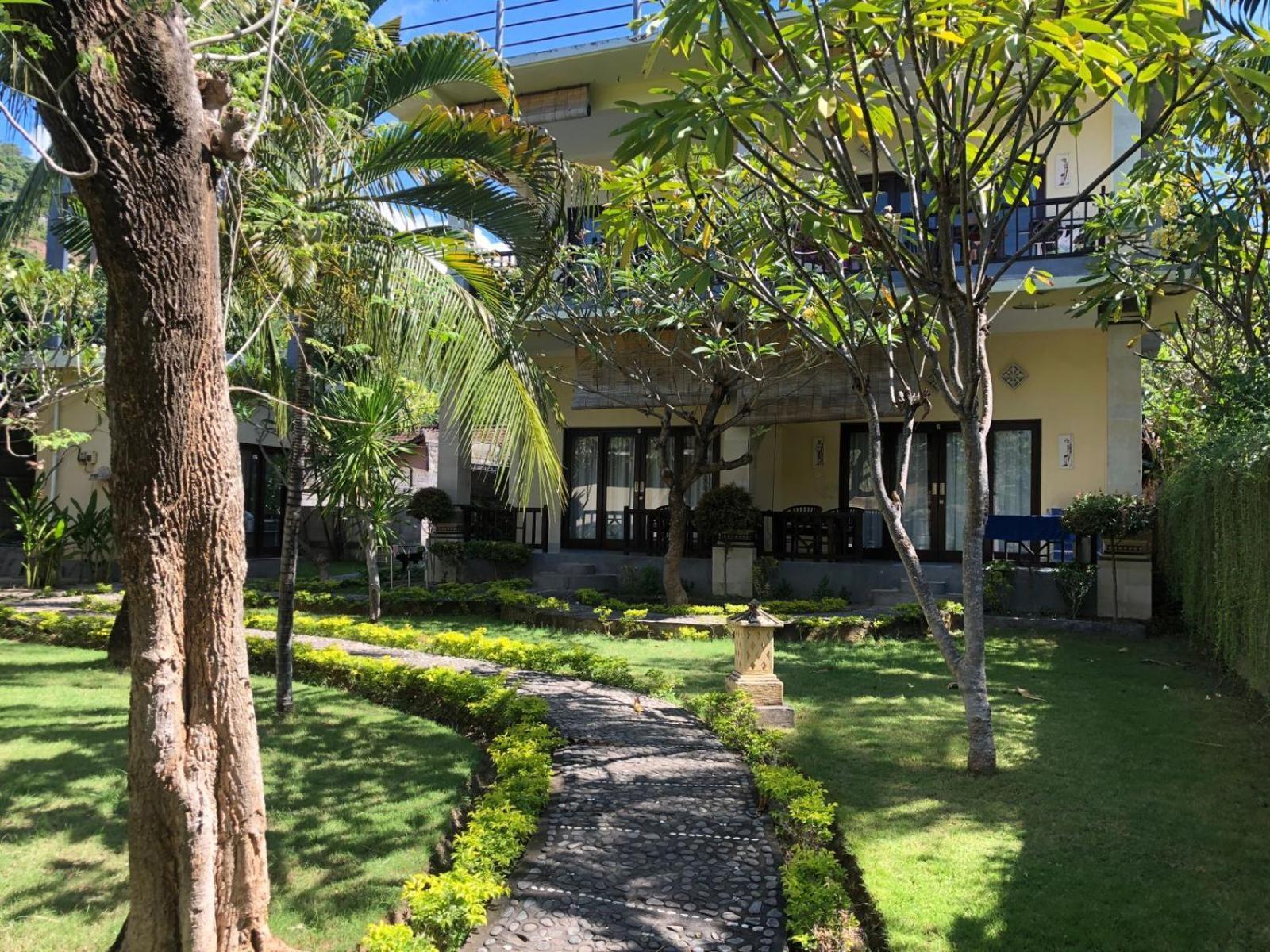 Bintang Beach Villa Амед Екстер'єр фото