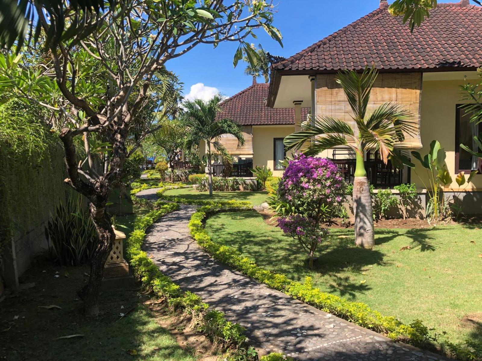 Bintang Beach Villa Амед Екстер'єр фото
