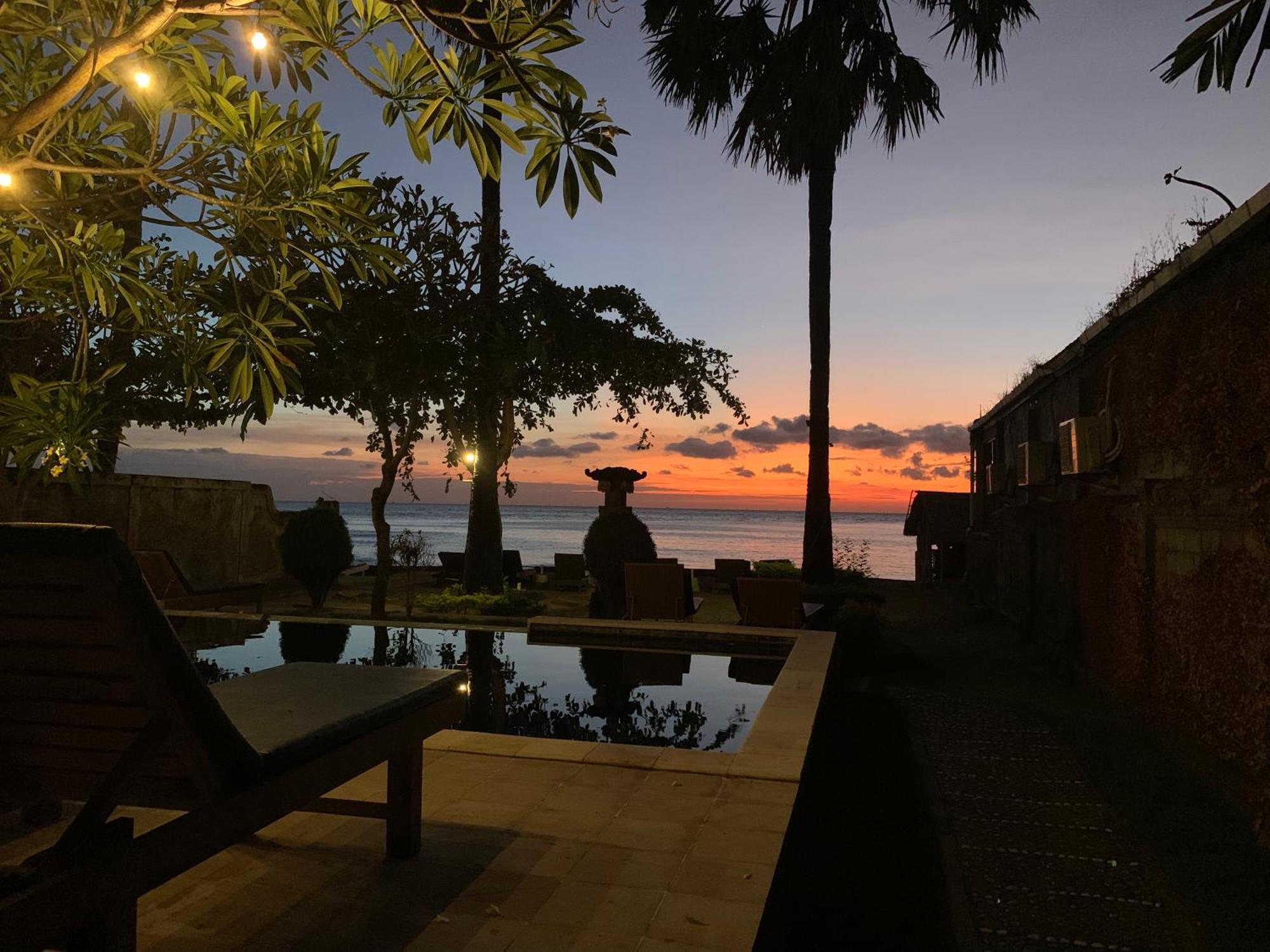 Bintang Beach Villa Амед Екстер'єр фото