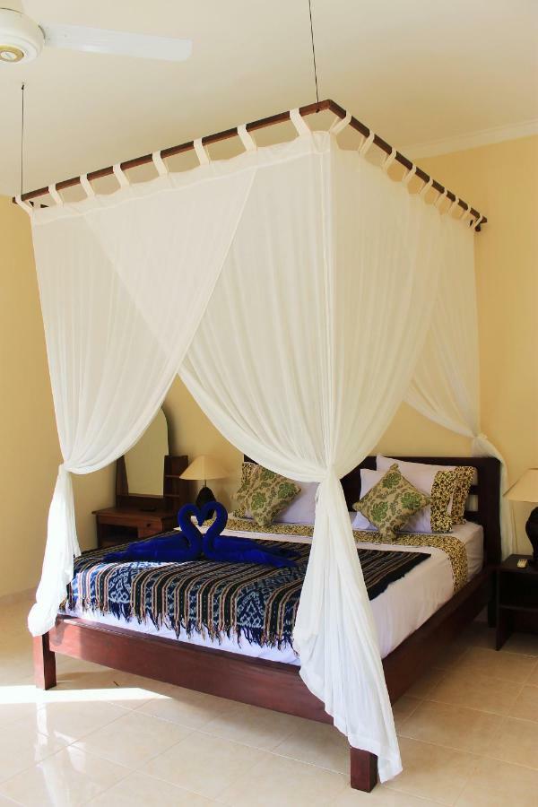 Bintang Beach Villa Амед Екстер'єр фото