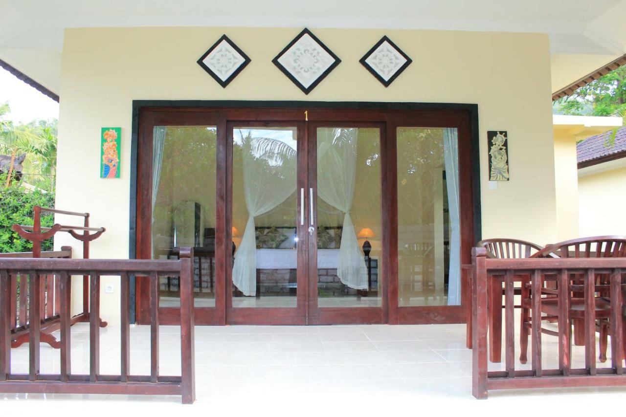 Bintang Beach Villa Амед Екстер'єр фото